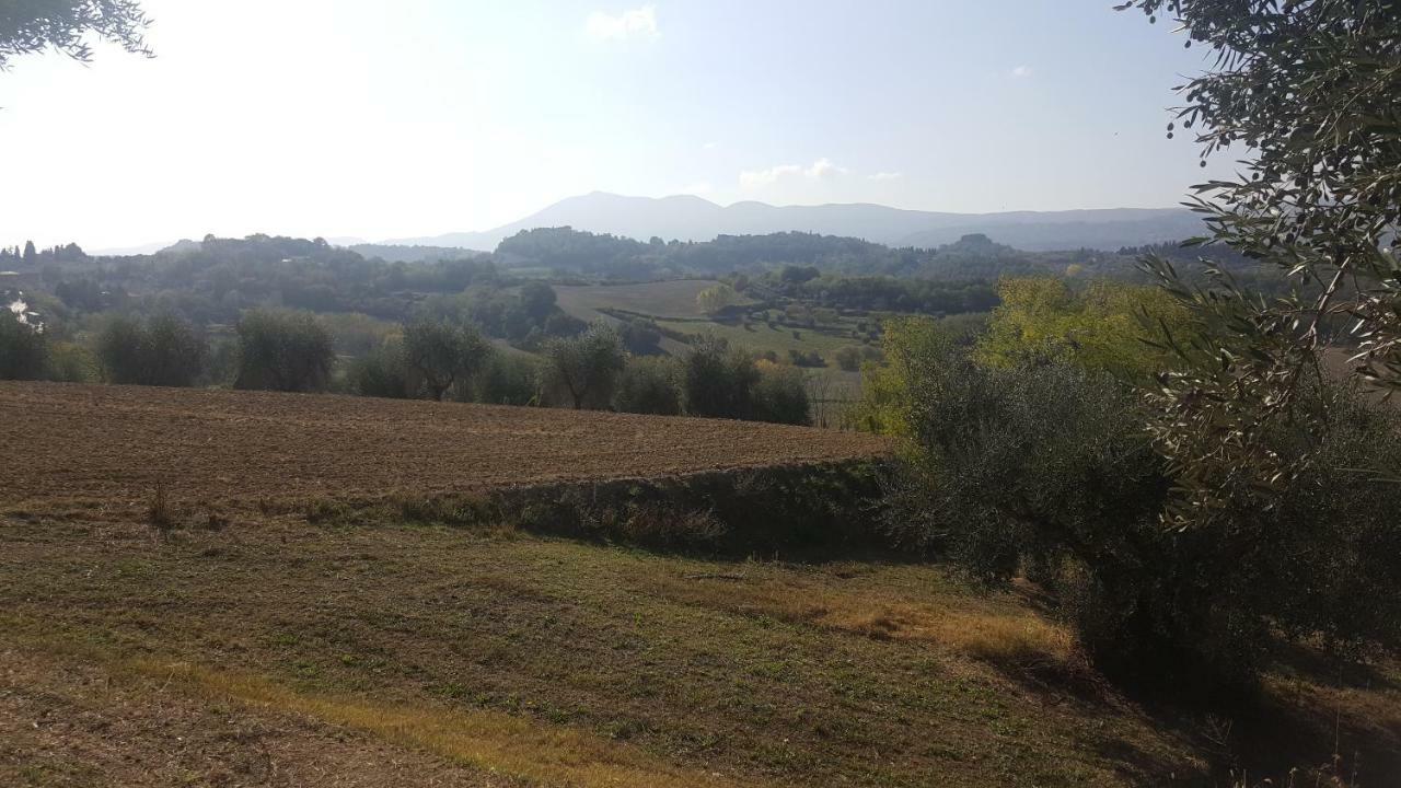 Montevenere 83 Villa Чиуси Екстериор снимка